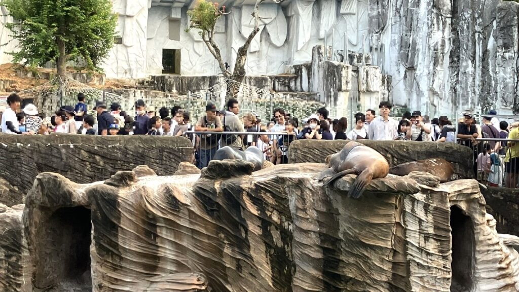 東山動植物園ナイトZOO